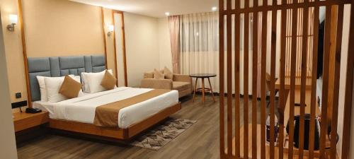 pristine pavilion hotel