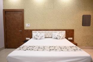 aditya guest house