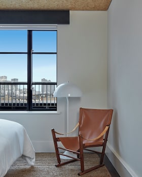 one hundred shoreditch