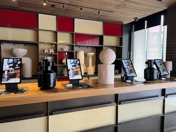 one hundred shoreditch