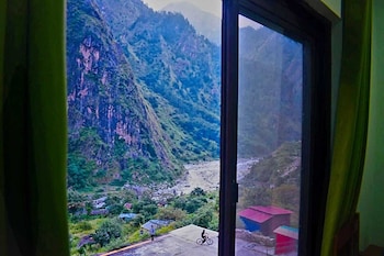 hotel himsarovar and restaurant