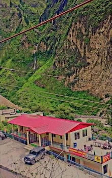 hotel himsarovar and restaurant