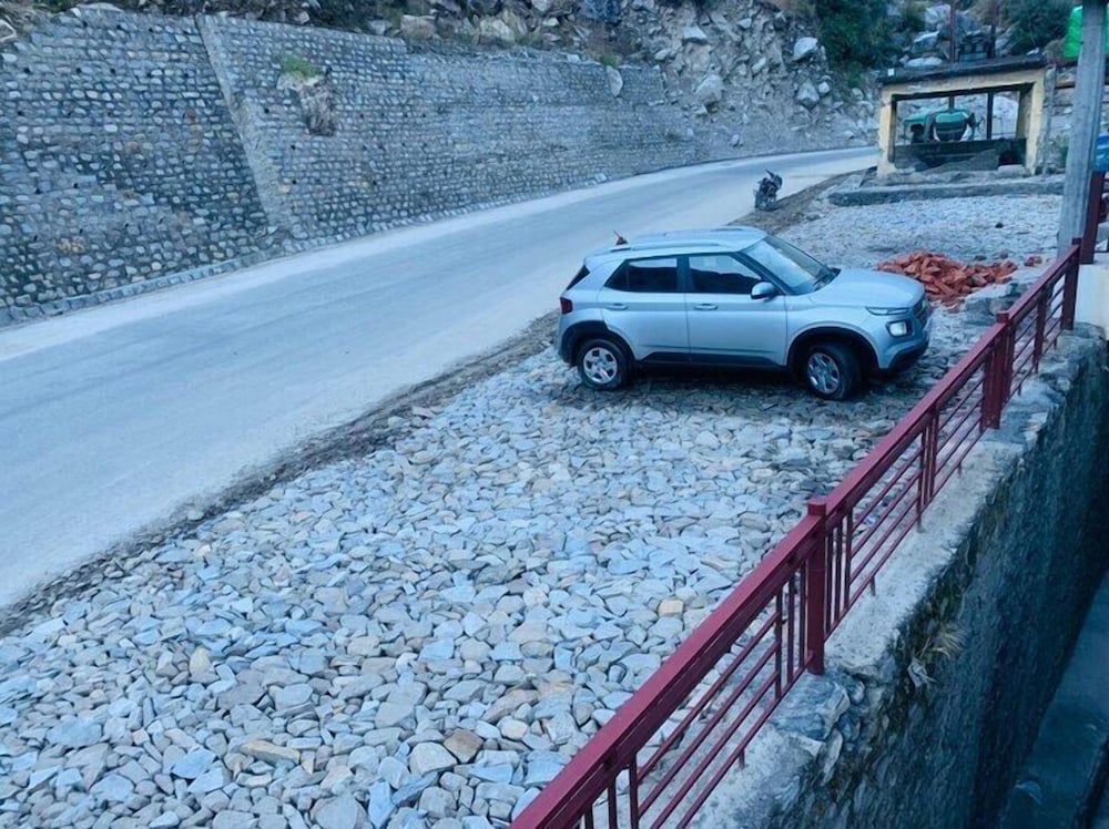 hotel himsarovar and restaurant