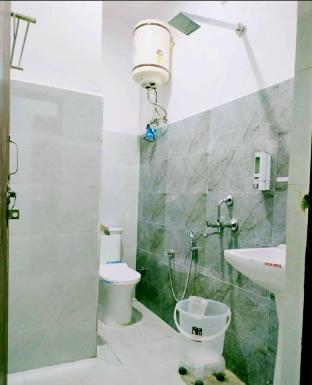 hotel himsarovar and restaurant