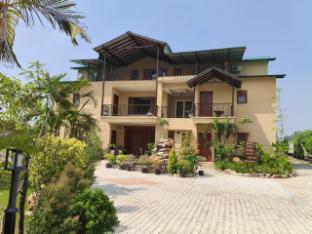 devsha jungle resort