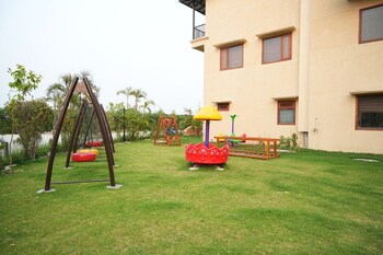 devsha jungle resort