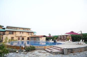 devsha jungle resort