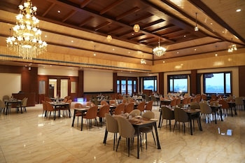 devsha jungle resort