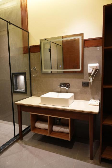 devsha jungle resort