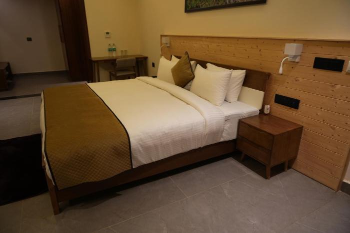 devsha jungle resort