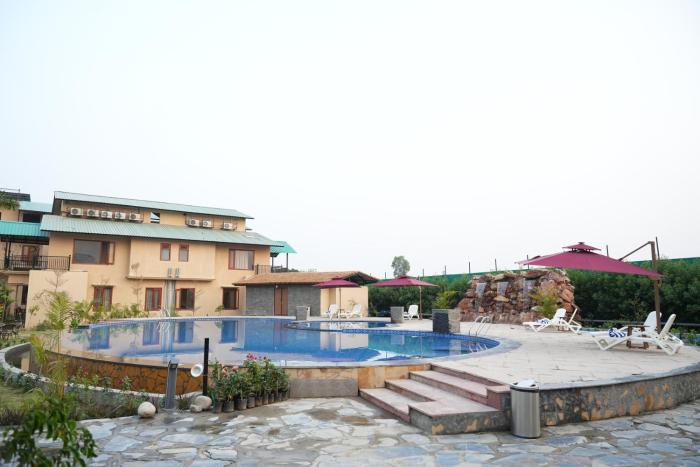 devsha jungle resort