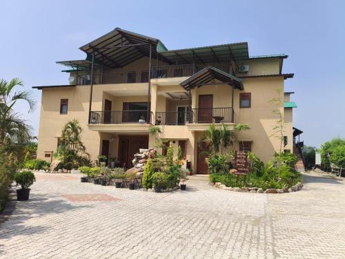 devsha jungle resort