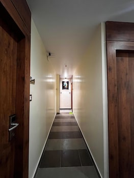 hotel soumya sarovar