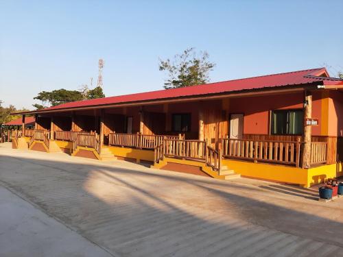 mae rim
