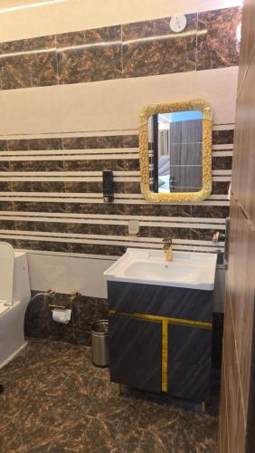 The Mountain Vault,,2 star