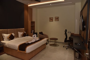 hotel jp inn sitapur