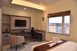 hotel jp inn sitapur