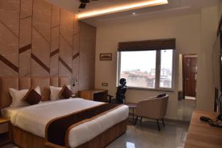 hotel jp inn sitapur