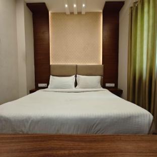 smart home service apartment by stayz royale