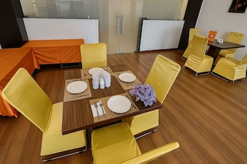 hotel jmd managed by kian