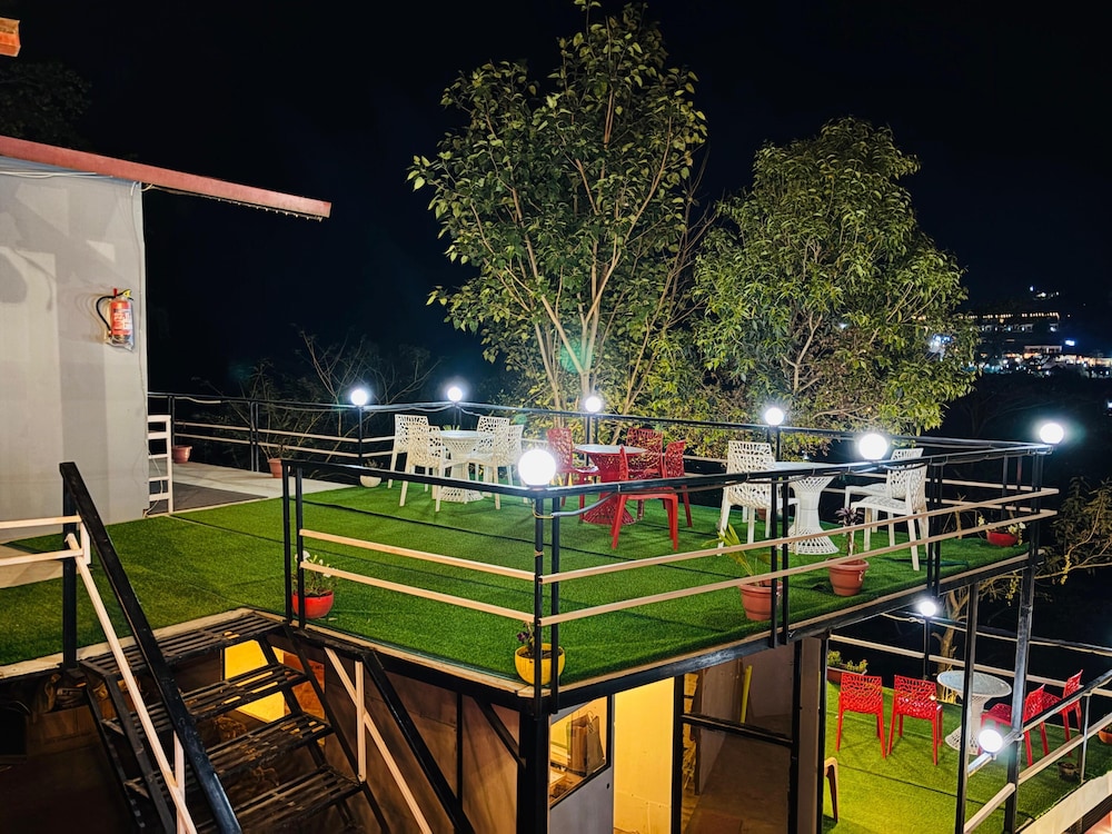 the seven hills resort