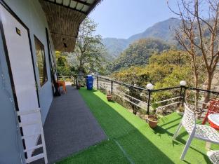 the seven hills resort