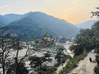 the seven hills resort