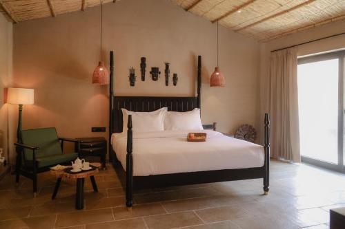 the foothills escape