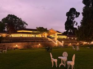 the tredis heritage by the lake