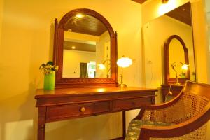 the tredis heritage by the lake