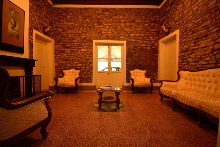 the tredis heritage by the lake