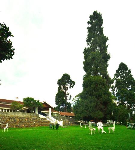 the tredis heritage by the lake