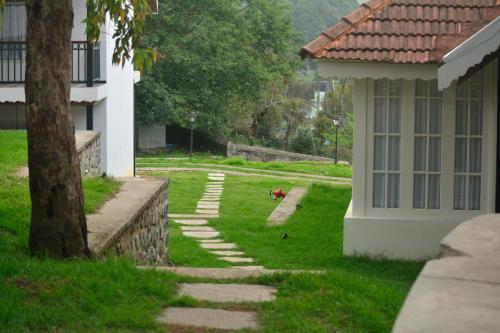 the tredis heritage by the lake