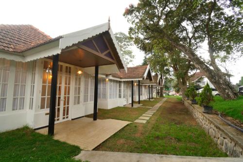 The Tredis Heritage By The Lake,,3 star