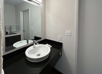 Studio6 San Diego, Ca - Hotel Circle - Mission Valley,,2 star