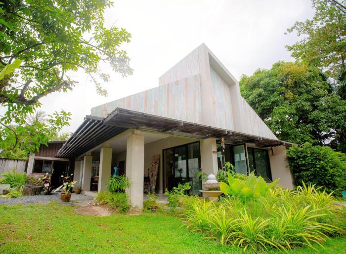 ko lanta amantra hostels women only