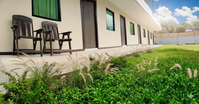 ko lanta hotels and co working space