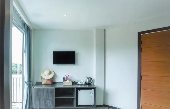 ko lanta hotels and co working space