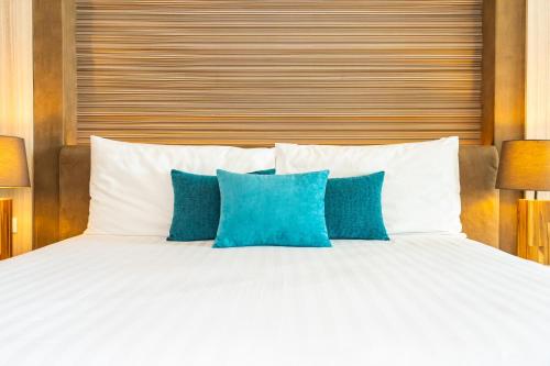 ko lanta hotels and co working space
