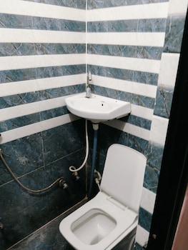 hotel in kashi