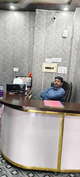 hotel in kashi