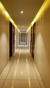 hotel shree hari om residency