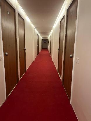 hotel shree hari om residency