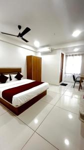 hotel shree hari om residency