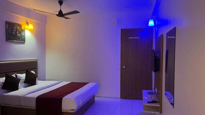 hotel shree hari om residency