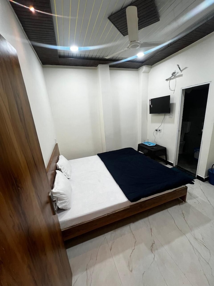 hotel nandi inn