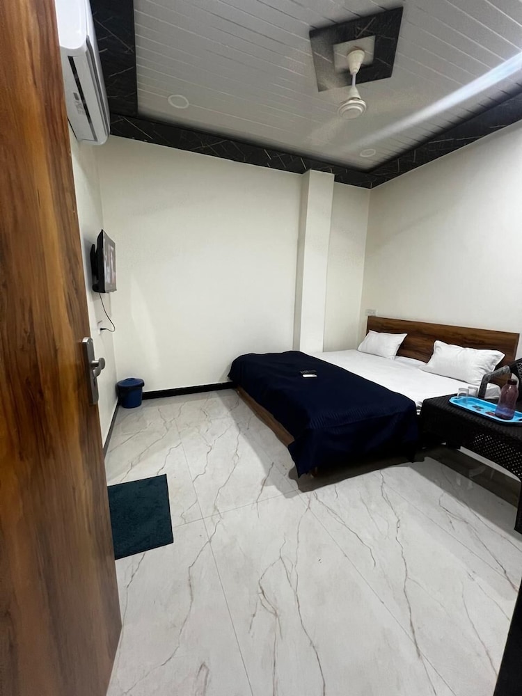 hotel nandi inn