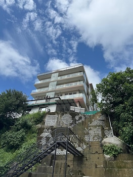 hotel manuni inn dharamshala