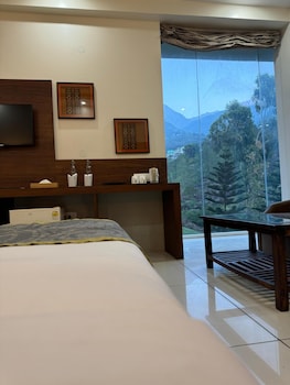 hotel manuni inn dharamshala