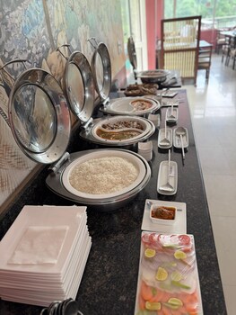 hotel manuni inn dharamshala